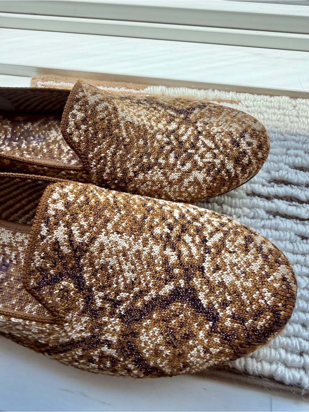 Rothy's The Loafer Bronze Python Knit Flats Size 8 Slip On - Picture 7 of 8
